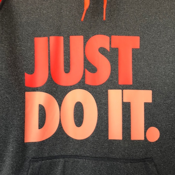 NWOT NIKE Therma-fit hoodie coral and gray size L - Picture 4 of 8